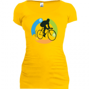 Подовжена футболка з велосипедистом і частинками